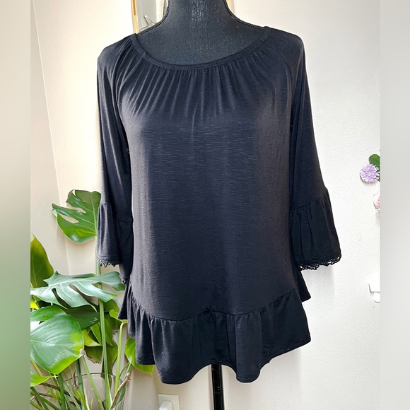NWT Style & Co Petite Off The Shoulder Lace Trim Black Ruffled Top Size Small - Picture 5 of 15